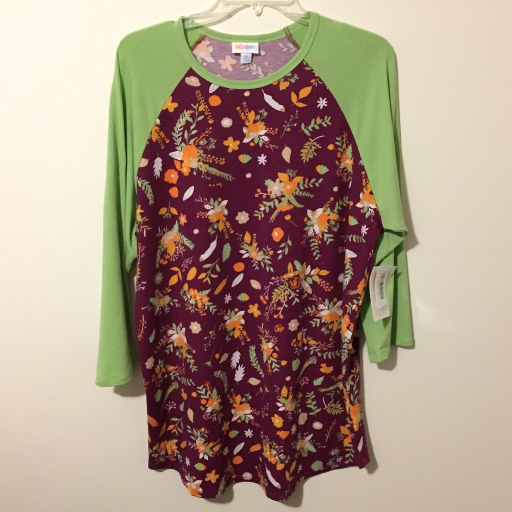 LuLaRoe shirt (NWT)